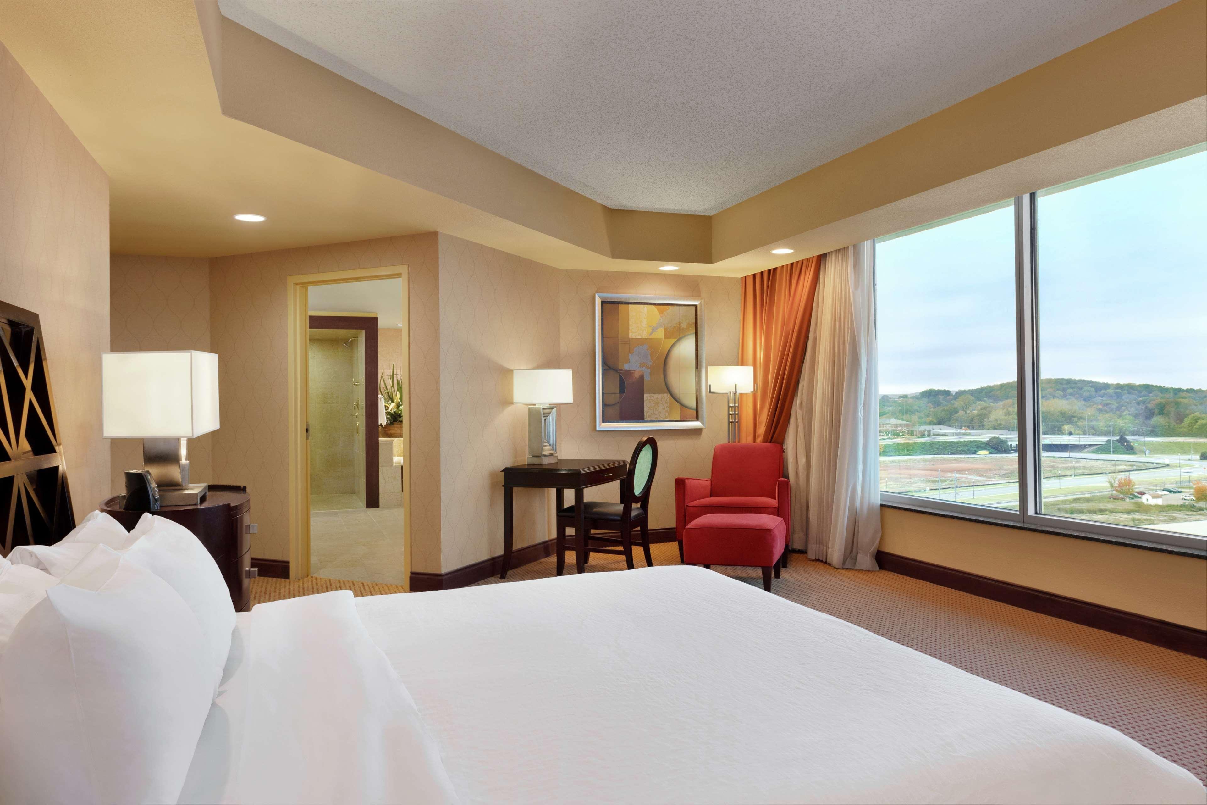 Embassy Suites Huntsville Dış mekan fotoğraf