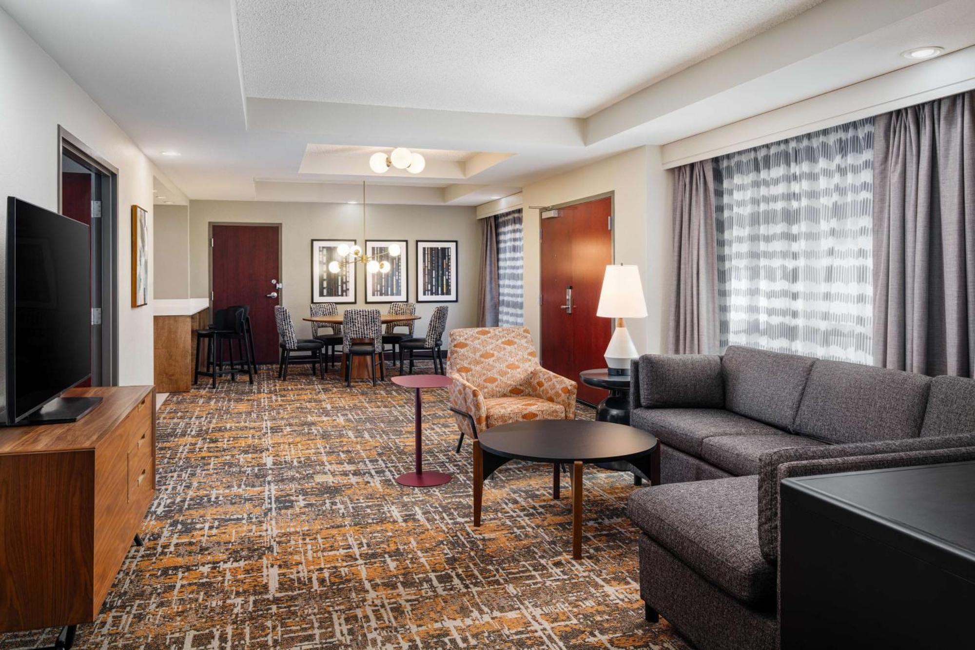 Embassy Suites Huntsville Dış mekan fotoğraf
